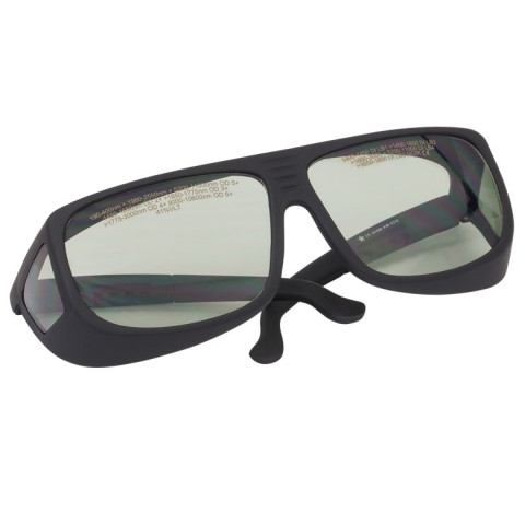 LG16 - Лазерные защитные очки, серые линзы, пропускание видимого излучения 41%, можно носить поверх мед. очков, Thorlabs