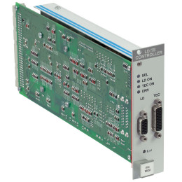 ITC8022 - Контроллер тока и температуры для модульных систем PRO8000, ±200 мА / 16 Вт, двойной разъем, Thorlabs