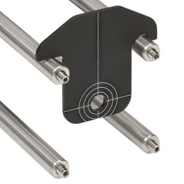 CPA2 - Пластинка для юстировки каркасной системы (30 мм) с отверстием Ø5 мм, Thorlabs