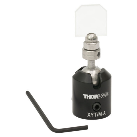 XYT/M-A - Плоскопараллельная пластинка в стойке, позволяющей регулировать положение пластины, толщина 2.5 мм, просветляющее покрытие: 350-700 нм, резьбовое отверстие M4, Thorlabs