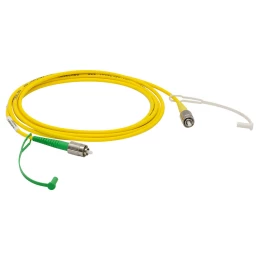 P4-SMF28EAR-2 - Соединительный оптоволоконный кабель, одномодовое оптоволокно, 2 м, диапазон рабочих длин волн: 1260 - 1625 нм, FC/APC (с просветляющим покрытием) и FC/PC (без покрытия) разъем, Thorlabs

