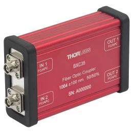 BXC35 - Оптический разветвитель 2x2 с широким спектральным диапазоном пропускания, в корпусе, 1064 ± 100 нм, коэффициенты деления 50:50, FC/APC розетки, Thorlabs
